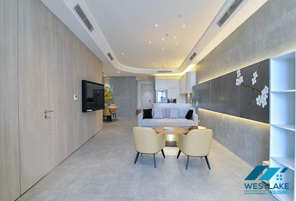 Cho thuê căn hộ 2 phòng ngủ tuyệt đẹp tại Sun Grand, Thụy Khuê, Ba Đình.