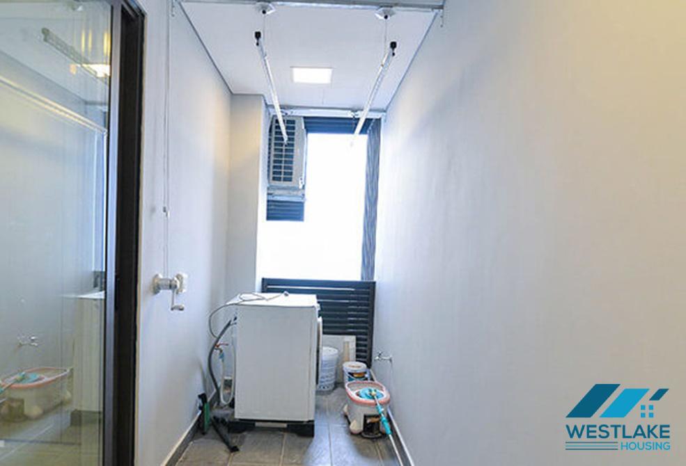 Cho thuê căn hộ 2 phòng ngủ tuyệt đẹp tại Sun Grand, Thụy Khuê, Ba Đình.
