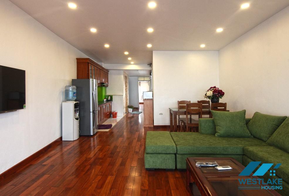 A balcony lakeview apartment in Vu mien, Tay ho