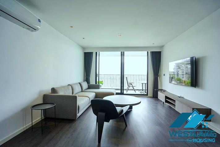 Cho Thuê Căn Hộ 4 Phòng Ngủ Đẹp, Hiện Đại, Ban Công Rộng View Hồ Tại Phố Quảng An, Tây Hồ