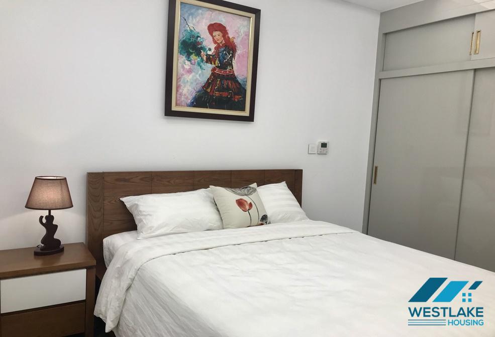 Căn hộ 2 phòng ngủ được trang trí đẹp mắt tại tòa nhà Sun Grand, Thụy Khuê, Ba Đình.