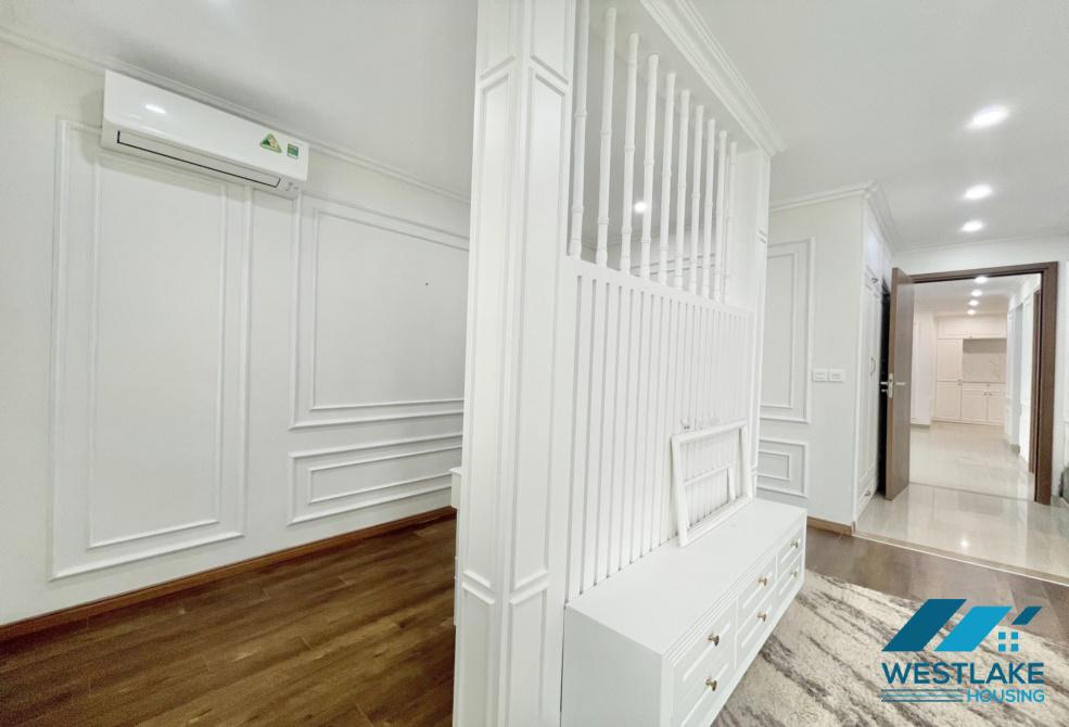 A new and modern 3 bedroom apartment for rent in Ciputra, Tay ho , Ha noi