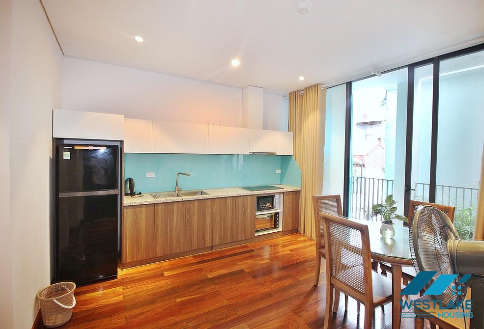 Lake view 2 bedroom apartment in Vu mien str, Tay ho