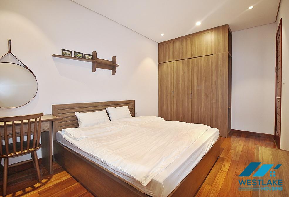 Lake view 2 bedroom apartment in Vu mien str, Tay ho