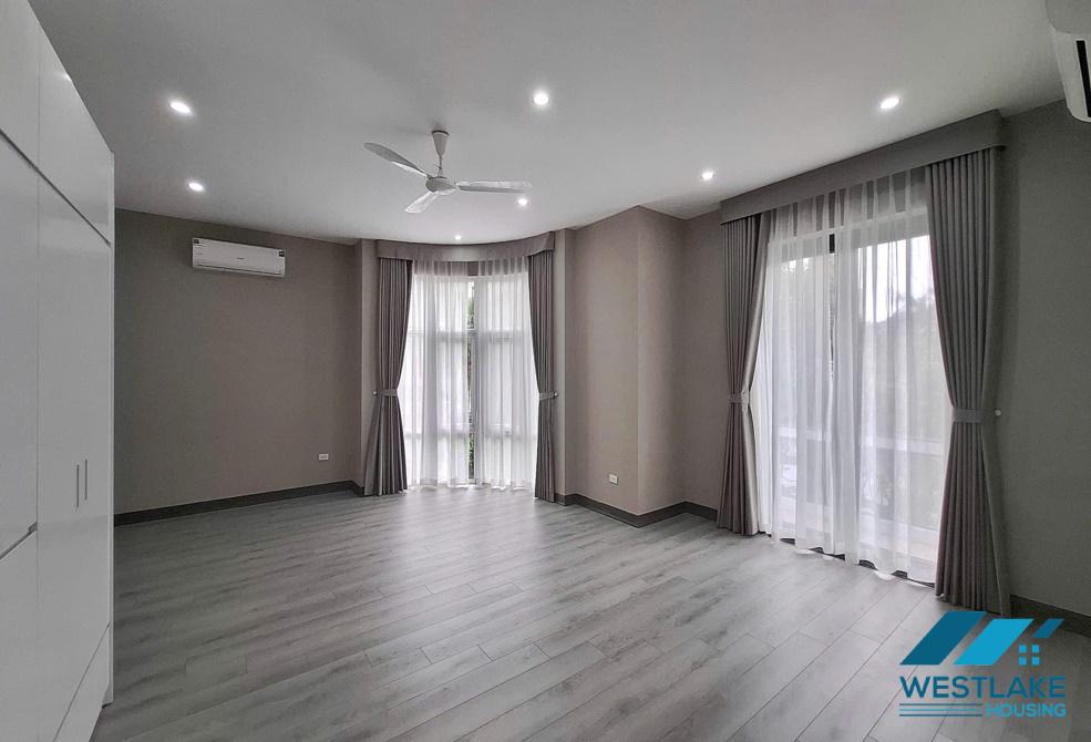 Cho thuê biệt thự góc 220m2, 3 tầng, 5 phòng ngủ, đầy đủ nội thất, gần trường quốc tế UNiS