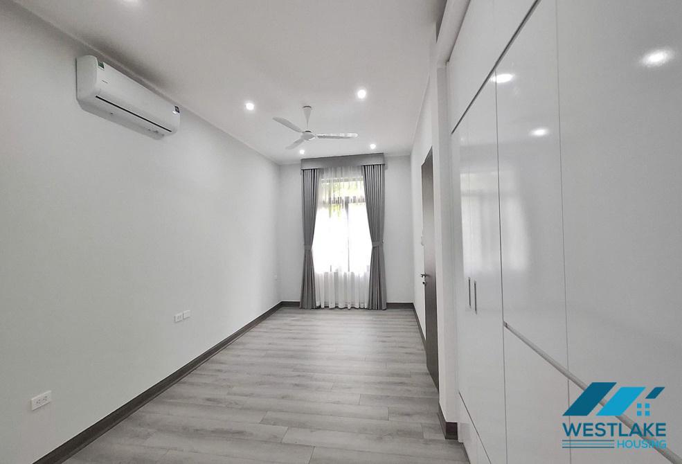 Cho thuê biệt thự góc 220m2, 3 tầng, 5 phòng ngủ, đầy đủ nội thất, gần trường quốc tế UNiS