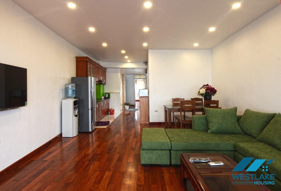 Căn Hộ 1 Phòng Ngủ, Ban Công Rông Thoáng View Hồ Cho Thuê Tại Vũ Miên, Tây Hồ