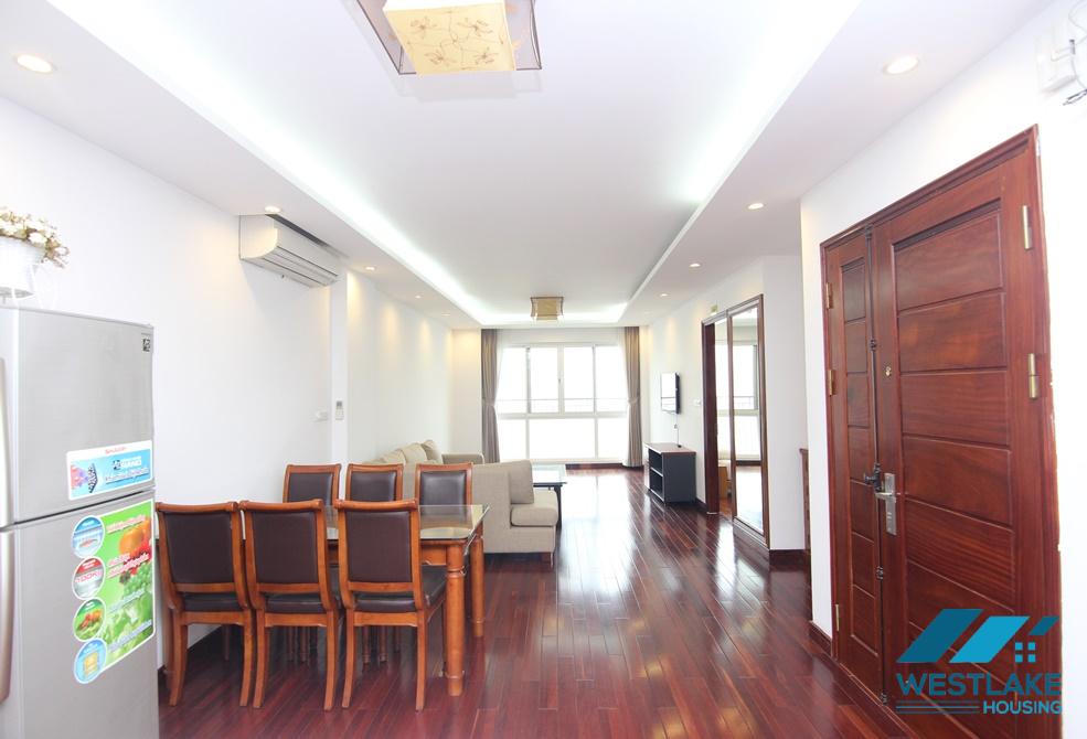 Rental 3 bedroom apartment with lake view in Xuan Dieu Tay Ho