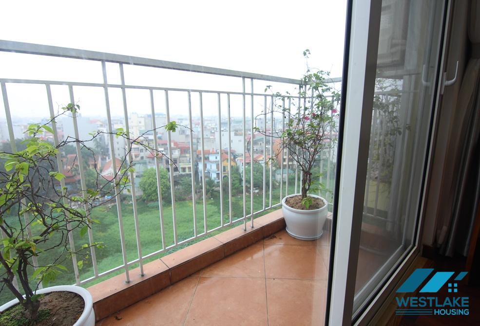 Rental 3 bedroom apartment with lake view in Xuan Dieu Tay Ho