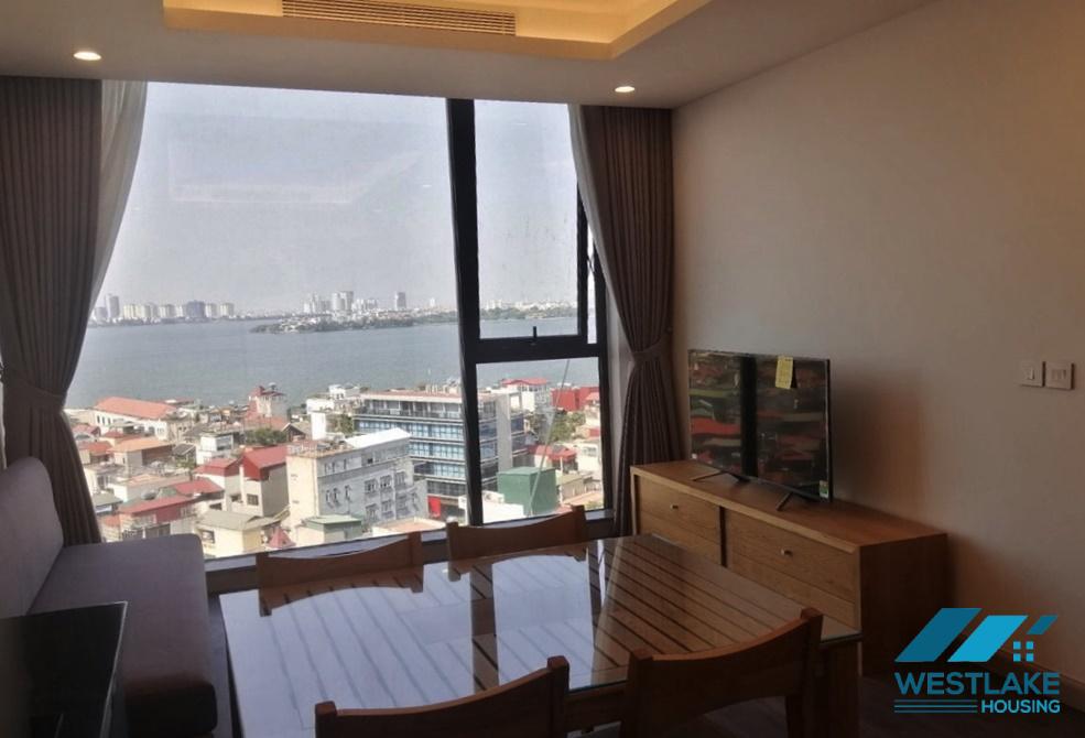 Cho thuê căn hộ 1 phòng ngủ view hồ tại Sun Grand Thụy Khuê, Ba Đình