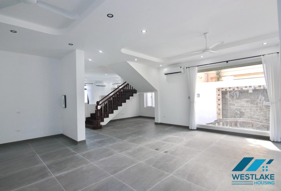 Biệt thự đẹp mới cải tạo gần Trường UNIS