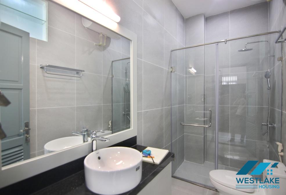 Biệt thự đẹp mới cải tạo gần Trường UNIS