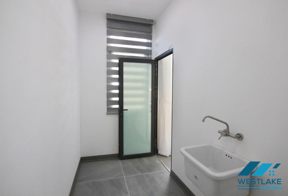 Biệt thự đẹp mới cải tạo gần Trường UNIS