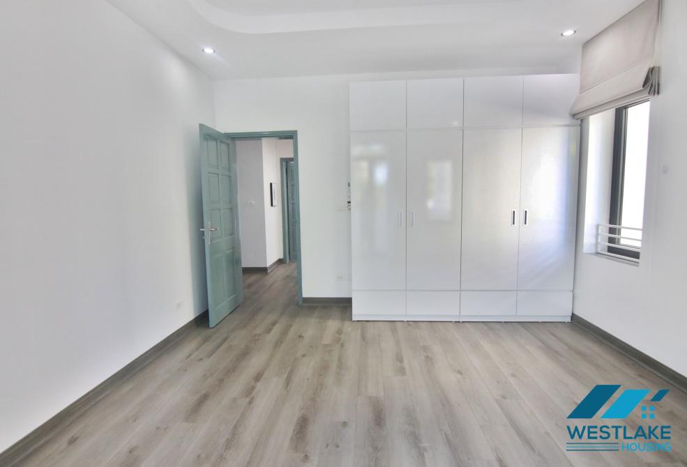 Biệt thự đẹp mới cải tạo gần Trường UNIS