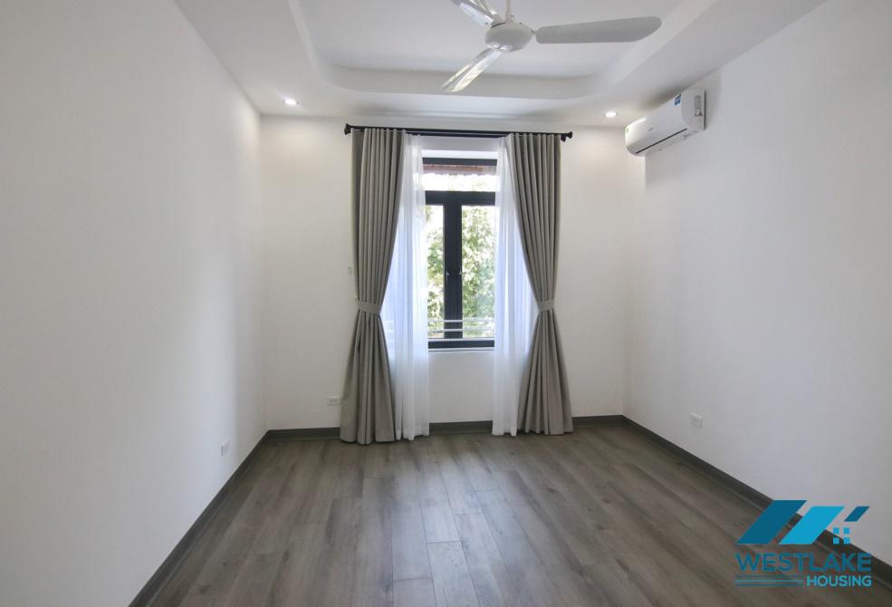 Biệt thự đẹp mới cải tạo gần Trường UNIS