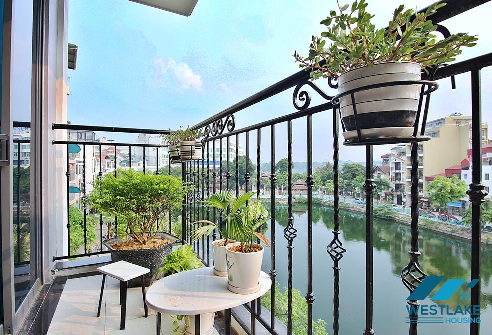 A new studio with nice lake view in Vu mien, Tay ho