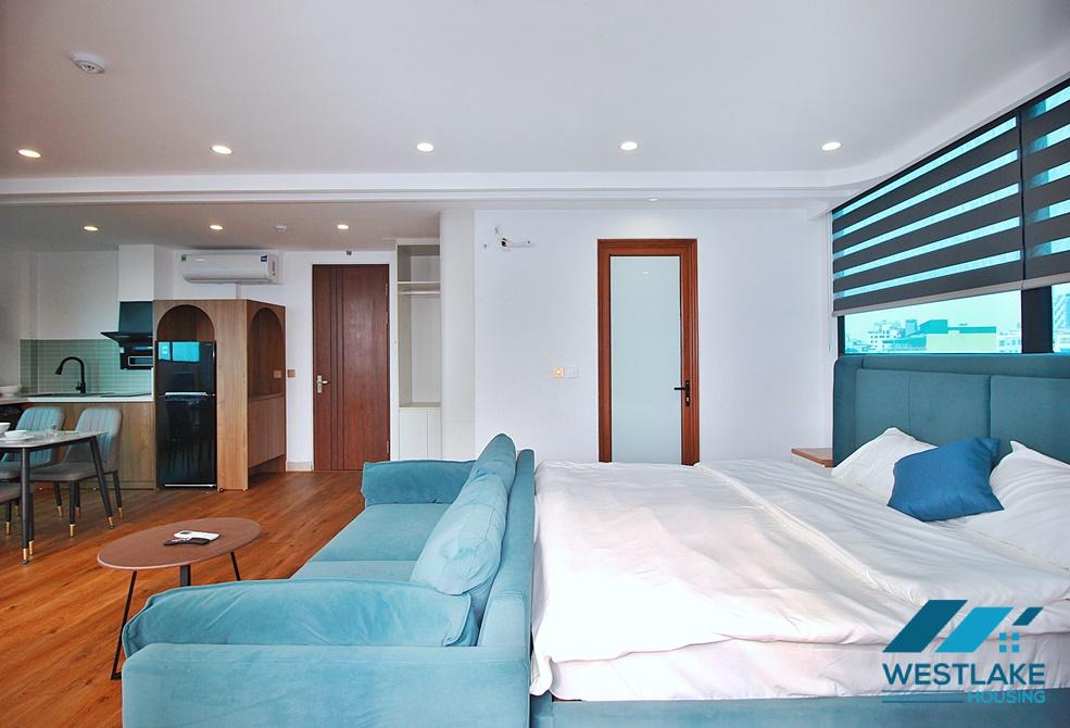 A beautiful studio apartment for rent in Yen Phu area, Tay Ho, Ha Noi