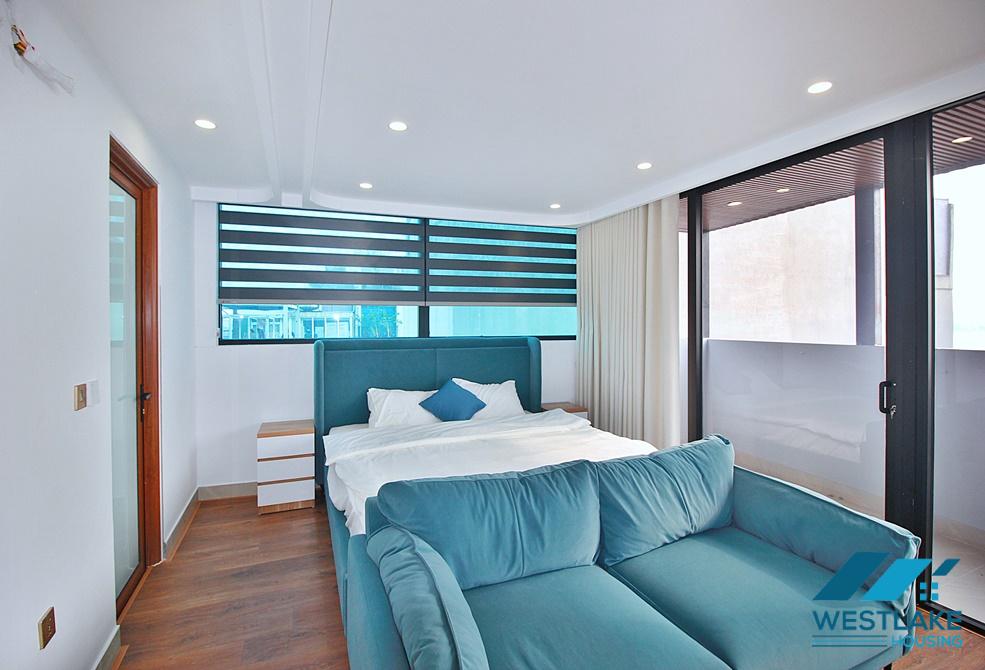 Căn Hộ Studio Rộng Đẹp Sáng Thoáng Đẹp Cho Thuê Tại Khu vực Yên Phụ, Tây Hồ, Hà Nội