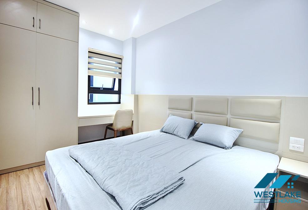 Lake view apartment with big balcony in Vu mien, Tay ho