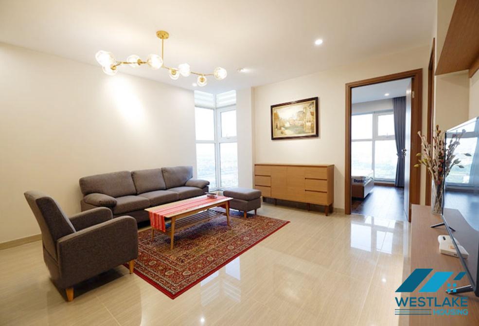 Căn hộ phòng ngủ sang trọng với tầm nhìn ra sân golf lớn tại Ciputra