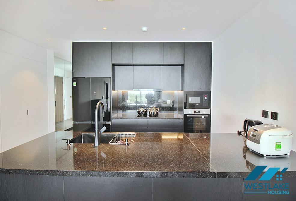 Amazing lake view and luxurious 04 bedrooms apartment for rent on beautiful Quang An Street, Tay Ho, Ha Noi