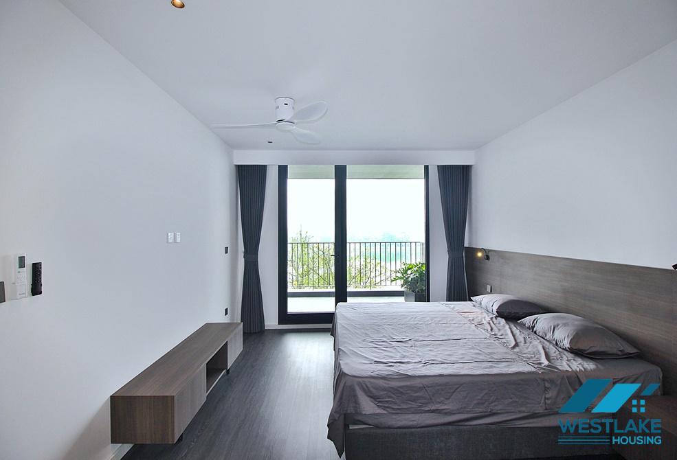 Amazing lake view and luxurious 04 bedrooms apartment for rent on beautiful Quang An Street, Tay Ho, Ha Noi