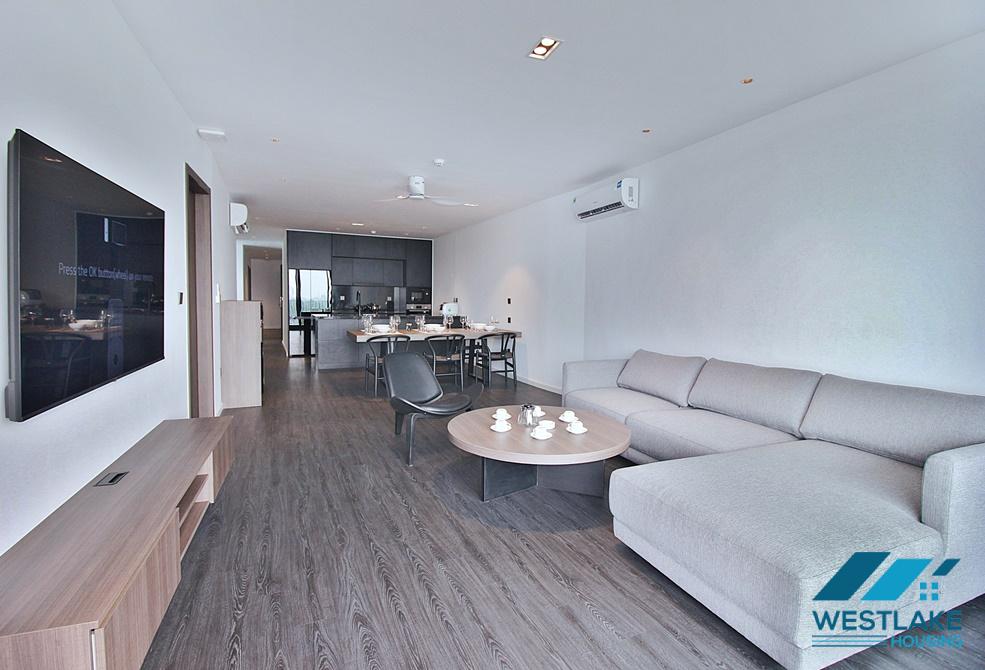 Căn Hộ 4 Phòng Ngủ Sang Trọng, Ban Công Rộng, View Hồ Tuyệt Đẹp Cho Thuê Trên Phố Quảng An, Tây Hồ, Hà Nội
