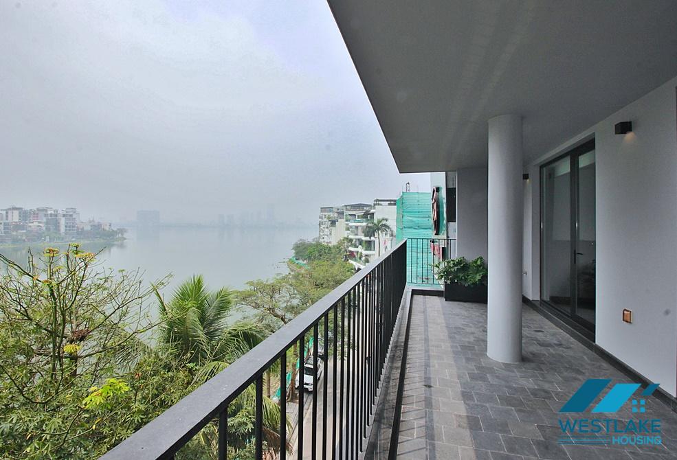 Căn Hộ 4 Phòng Ngủ Sang Trọng, Ban Công Rộng, View Hồ Tuyệt Đẹp Cho Thuê Trên Phố Quảng An, Tây Hồ, Hà Nội