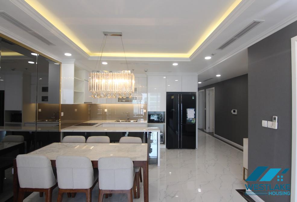 Cho thuê căn hộ 3 phòng ngủ sang trọng tại D'Le Roi Soleil Tây Hồ