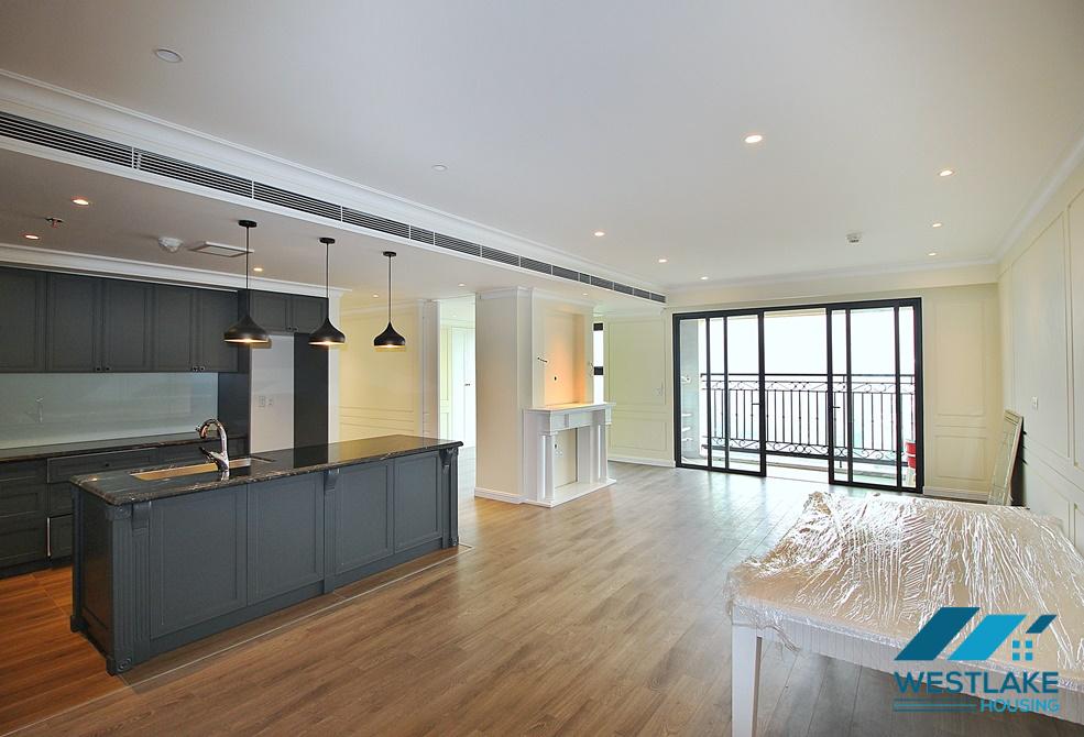 Cho thuê căn hộ 3 phòng ngủ hoàn toàn mới tại tòa nhà D'leroi Soleil, Xuân Diệu, Tây Hồ