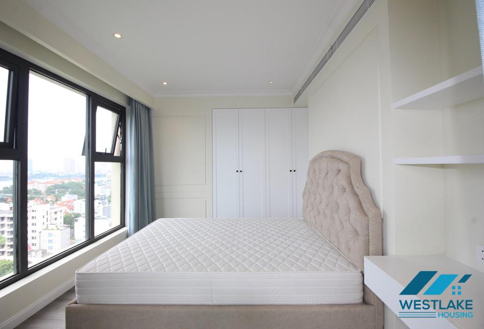 Cho thuê căn hộ 3 phòng ngủ hoàn toàn mới tại tòa nhà D'leroi Soleil, Xuân Diệu, Tây Hồ