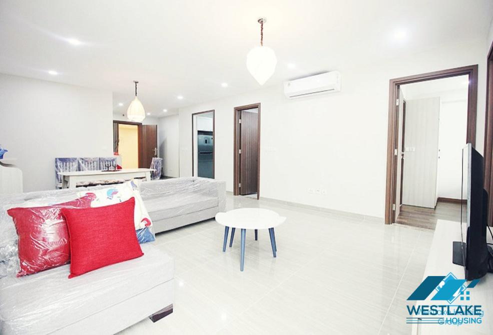 Brand new high floor apartment for rent in new building Ciputra, Ha Noi