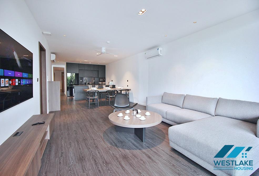 A beautiful 04 bedrooms apartment for rent on Quang An Street, Tay Ho, Ha Noi