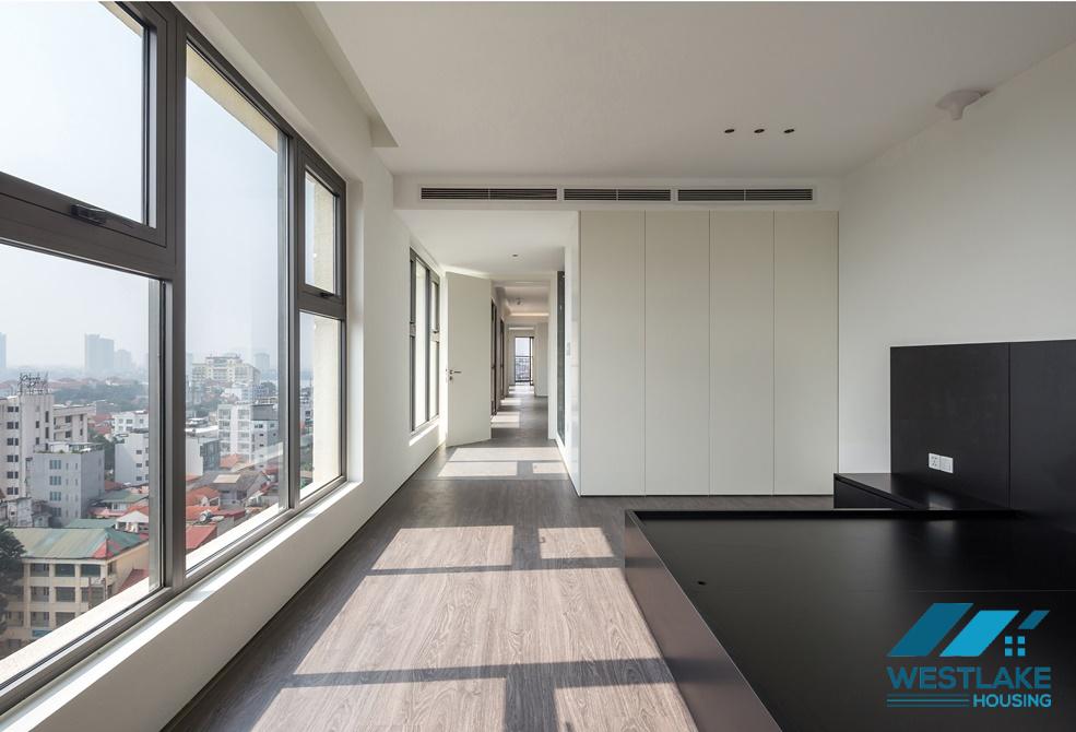 Căn hộ 4 phòng ngủ hiện đại cho thuê tại D'Leroi Soleil