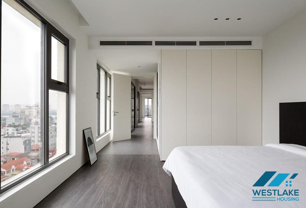 Căn hộ 4 phòng ngủ hiện đại cho thuê tại D'Leroi Soleil