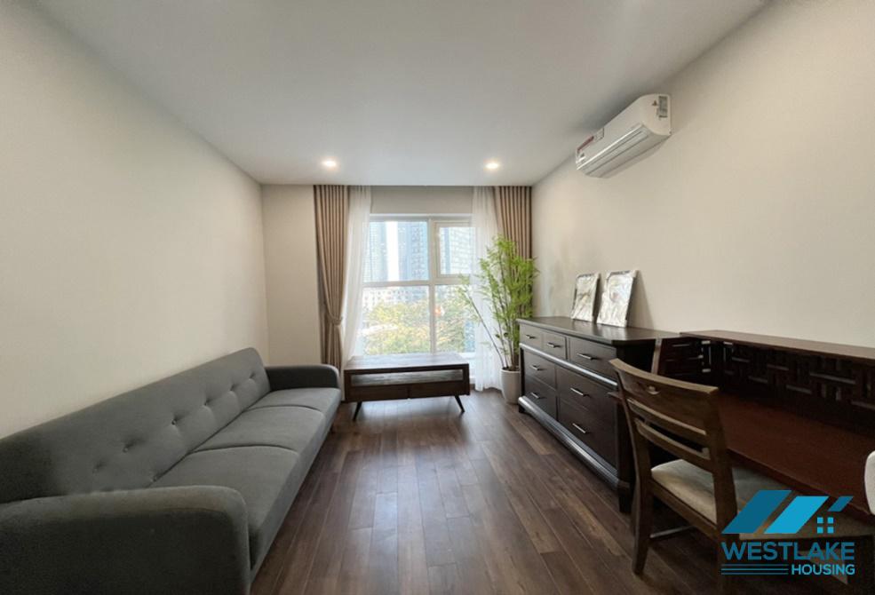 Căn hộ mới đầy đủ tiện nghi hiện đại đẹp ba phòng ngủ cho thuê với nhiều tiện ích