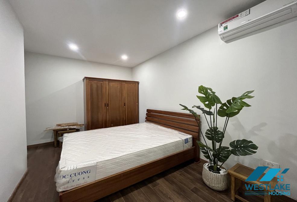Căn hộ mới đầy đủ tiện nghi hiện đại đẹp ba phòng ngủ cho thuê với nhiều tiện ích