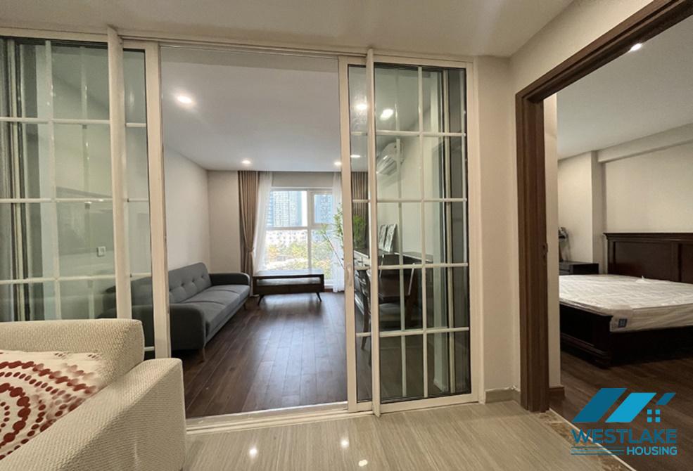 Căn hộ mới đầy đủ tiện nghi hiện đại đẹp ba phòng ngủ cho thuê với nhiều tiện ích