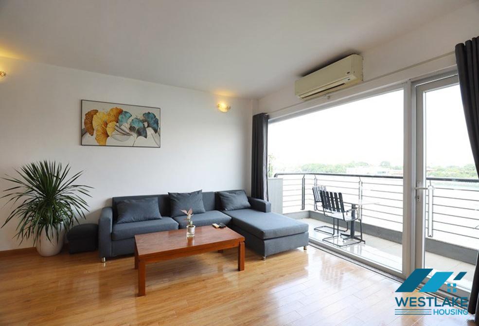 A 02 bedrooms apartment for rent with lake view on Tu Hoa Street, Tay Ho, Ha Noi