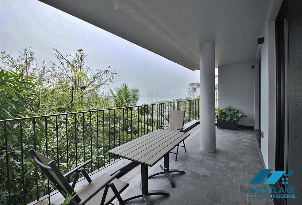 Cho Thuê Căn Hộ 04 Phòng Ngủ Đẹp Hiện Đại, Ban Công View Hồ Tại Phố Quảng An, Tây Hồ, Hà Nội