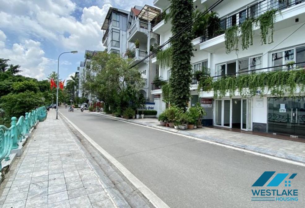 An office/ shop space for rent in Quang khanh, Tay ho