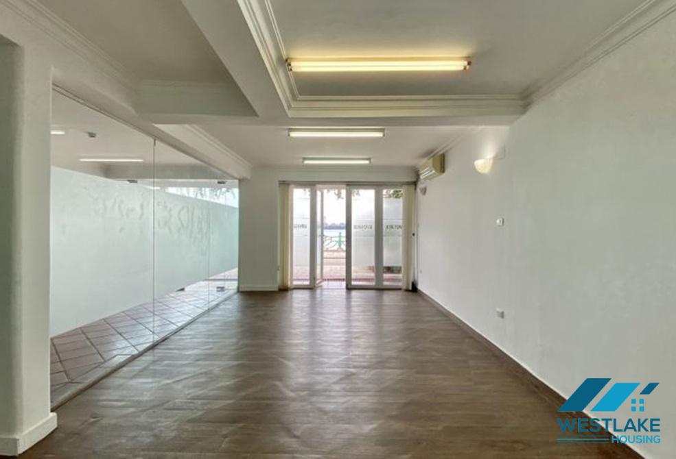 An office/ shop space for rent in Quang khanh, Tay ho