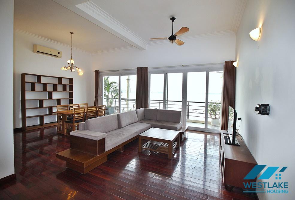Lakeside balcony apartment for rent in Quang khanh, Tay ho