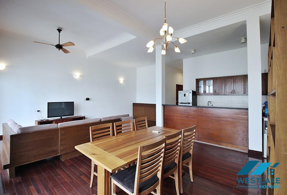 Lakeside balcony apartment for rent in Quang khanh, Tay ho