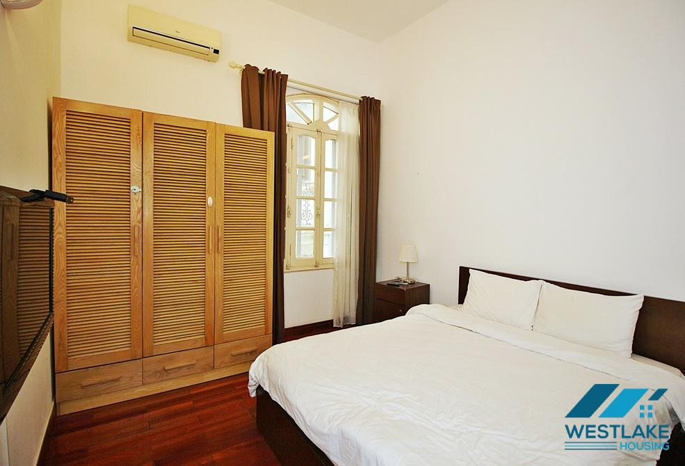 Lakeside balcony apartment for rent in Quang khanh, Tay ho