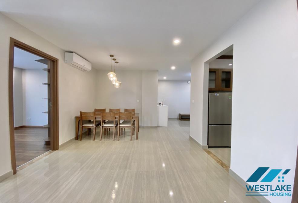 Căn hộ 3 phòng ngủ sáng sủa cho thuê tại L3 - Ciputra, Tây Hồ