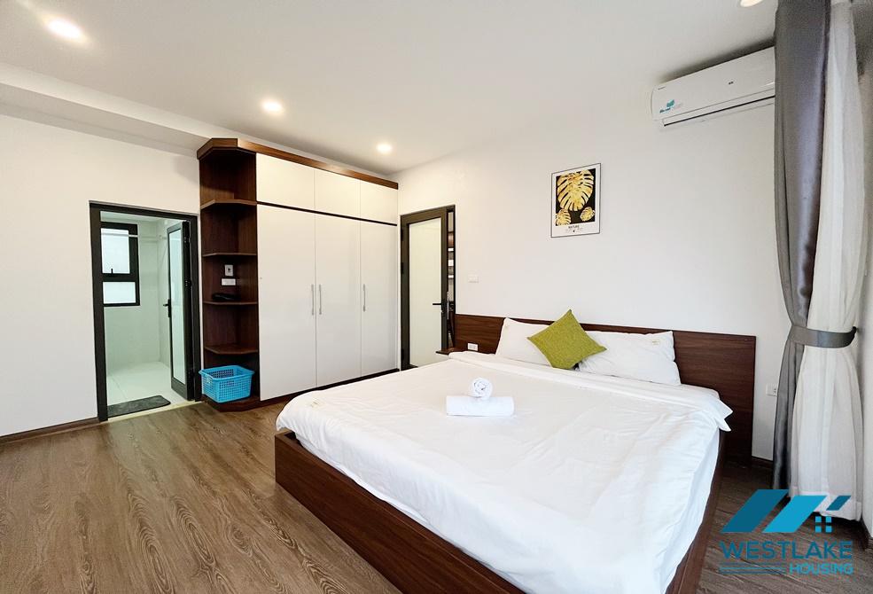 Bright and spacious one bedroom apartment for rent on Trinh Cong Son street, Tay Ho, Ha Noi