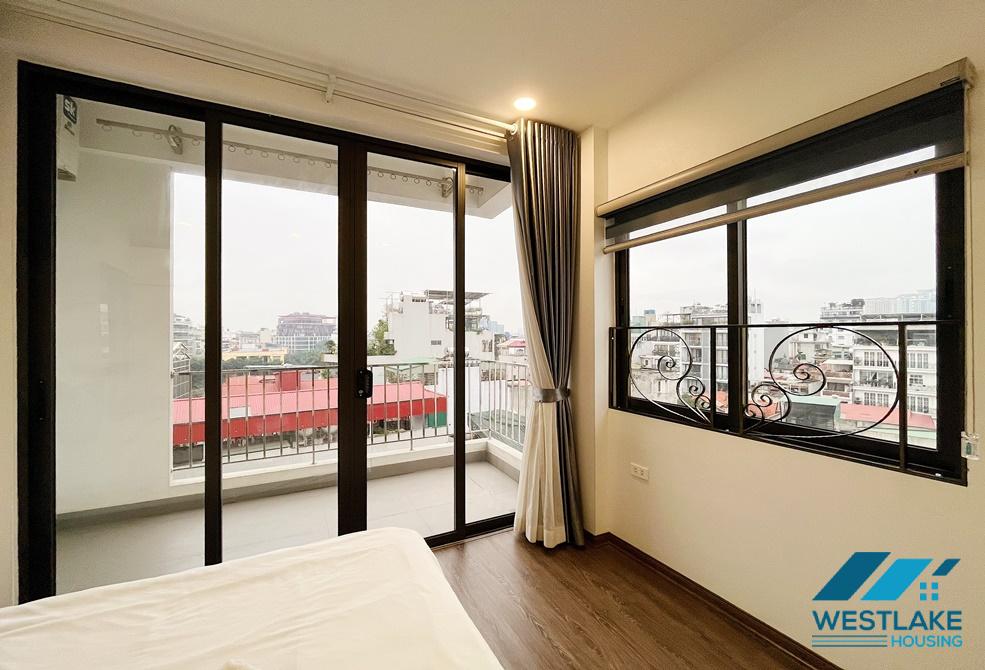 Bright and spacious one bedroom apartment for rent on Trinh Cong Son street, Tay Ho, Ha Noi
