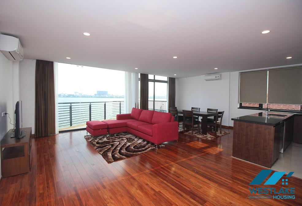 A beautiful lake view 3 bedroom apartment in Tay ho, Hanoi