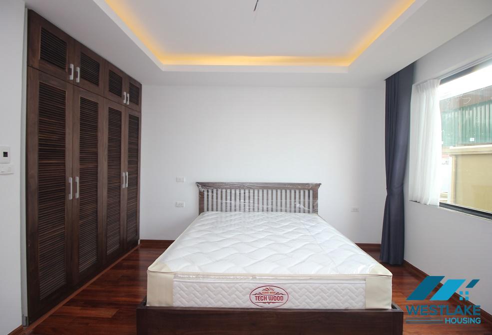 A beautiful lake view 3 bedroom apartment in Tay ho, Hanoi
